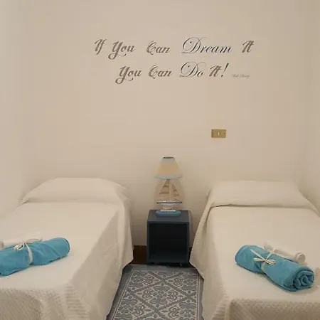 Apartment La Casa Degli Ospiti *
