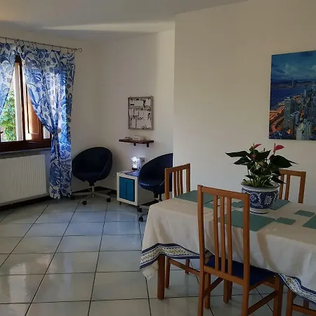 La Casa Degli Ospiti * 나폴리