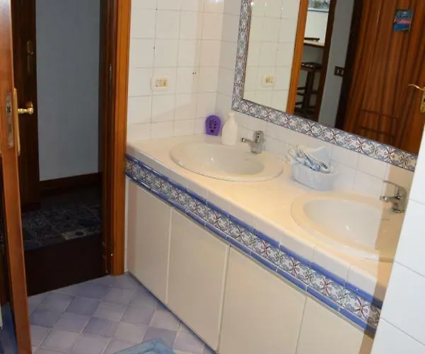 La Casa Degli Ospiti Apartment