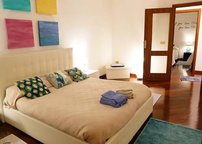 La Casa Degli Ospiti Apartment Naples